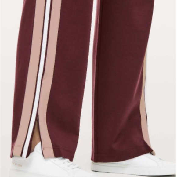 ***NWT Lululemon Cover Your Tracks Pant (Cassis)*** - Picture 3 of 9